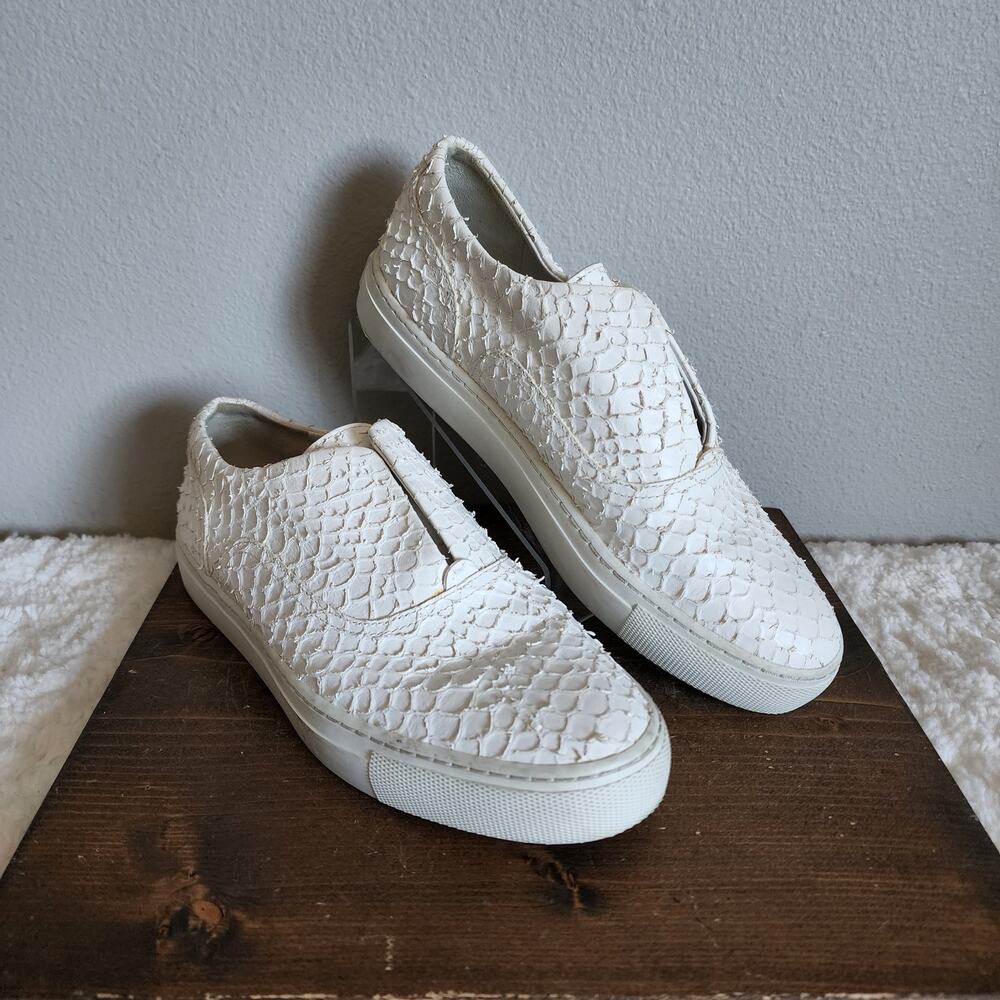 Vince Nelson White Leather Slip On Sneakers Python Pattern Size 7